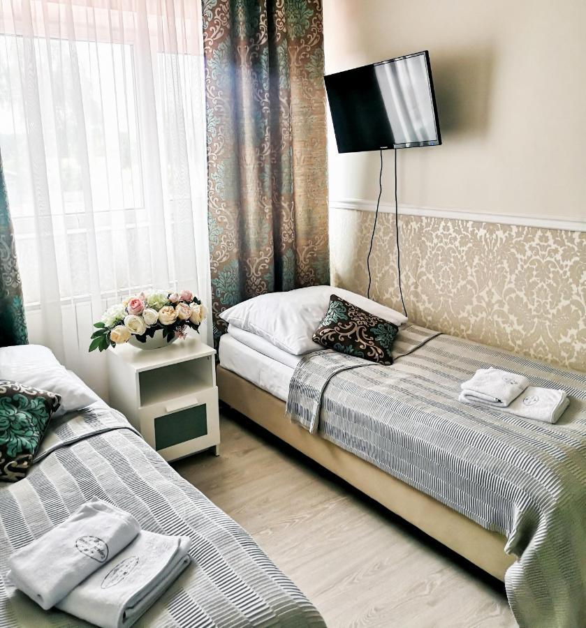 Zajazd Tumidaj Brzeznio Bagian luar foto